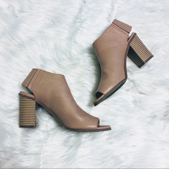 Cathy Jean Nude Peep Mule Sandal Block Heel 7 - Picture 2 of 6